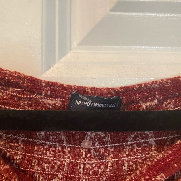 Brandy Melville Red Off The Shoulder Top - Picture 2 of 2